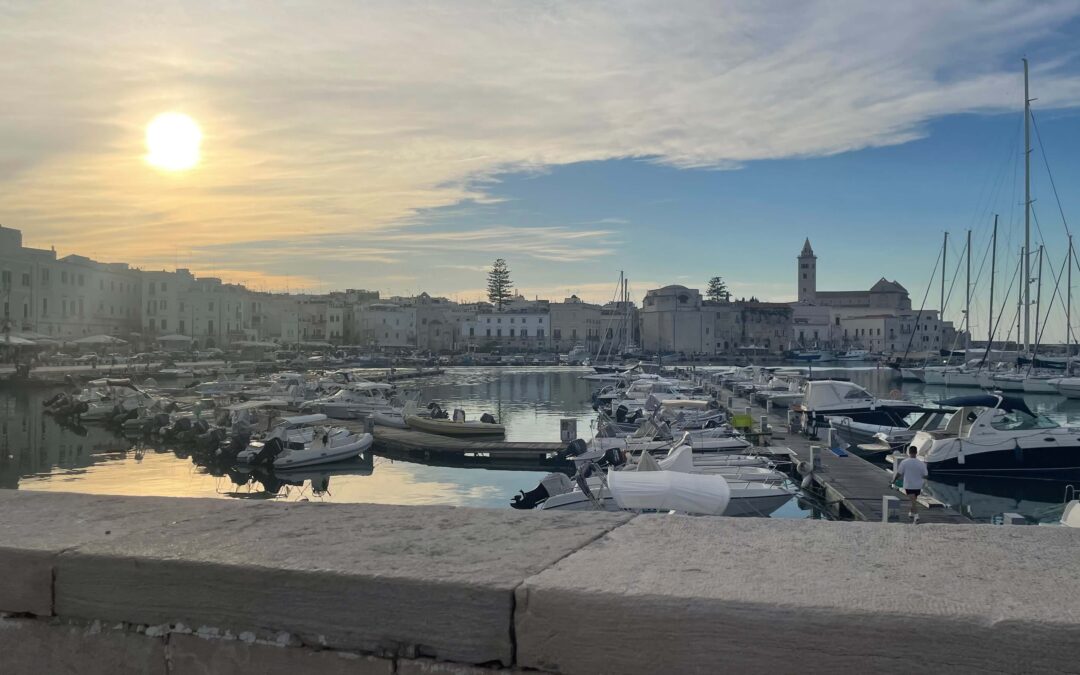 Cosa vedere a Trani e Guida al Battiti Live: la Perla dell’Adriatico tra Mare e Grandi Concerti